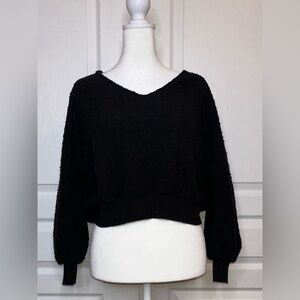 Free People V~Neck Oversized Crop Sweater Size Small